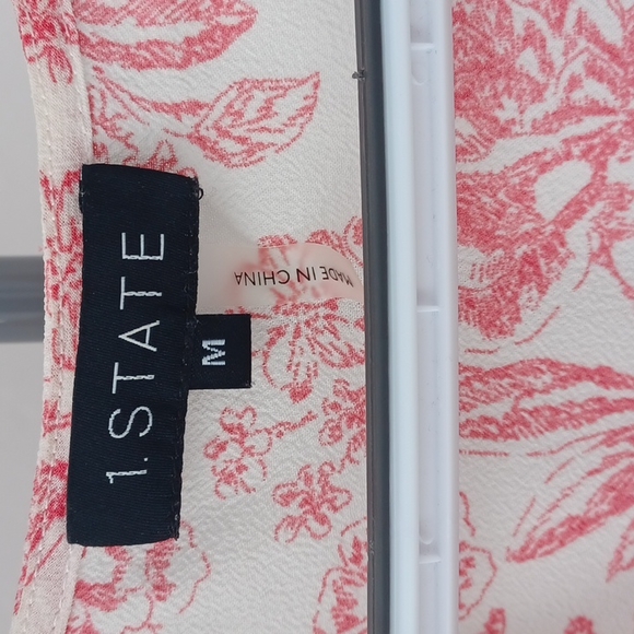 1. State Floral Blouse - Picture 5 of 8